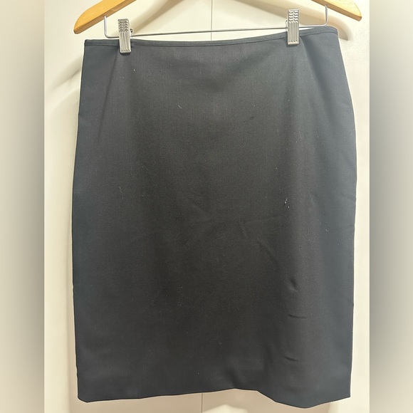 The Row Black Wool-Silk Pencil Skirt - Picture 2 of 7